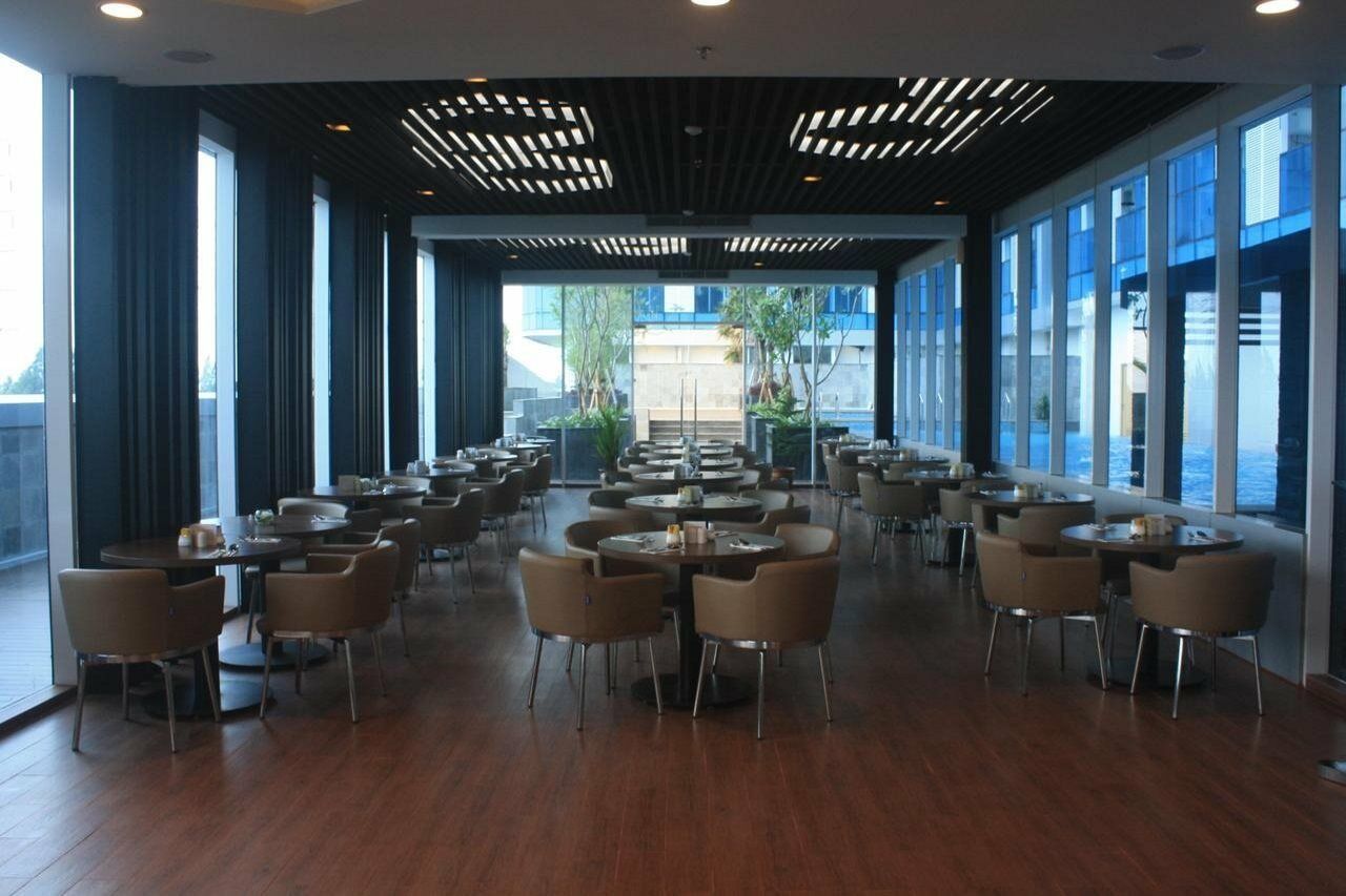 Best Western Premier The Hive Джакарта Экстерьер фото